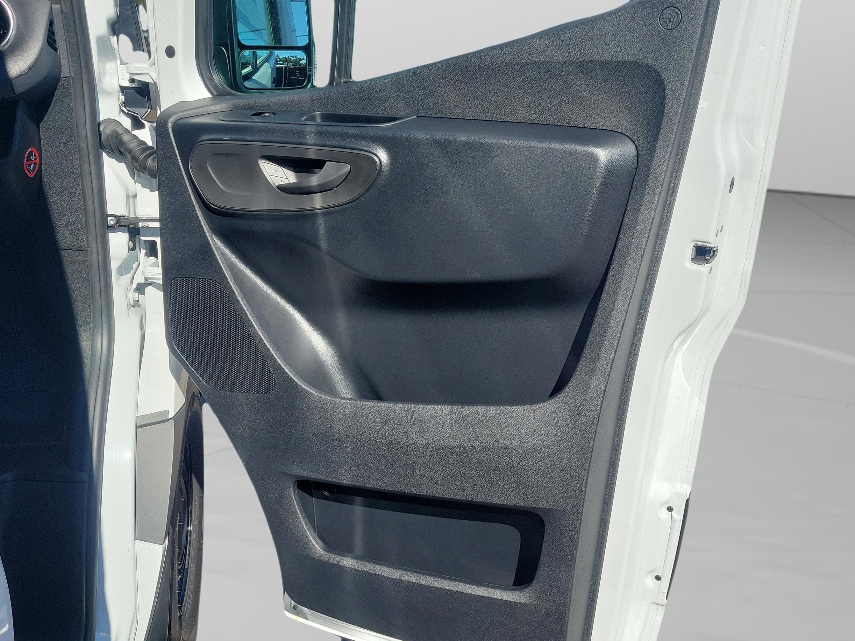 Used 2026 Mercedes-Benz Sprinter 2500 image 20