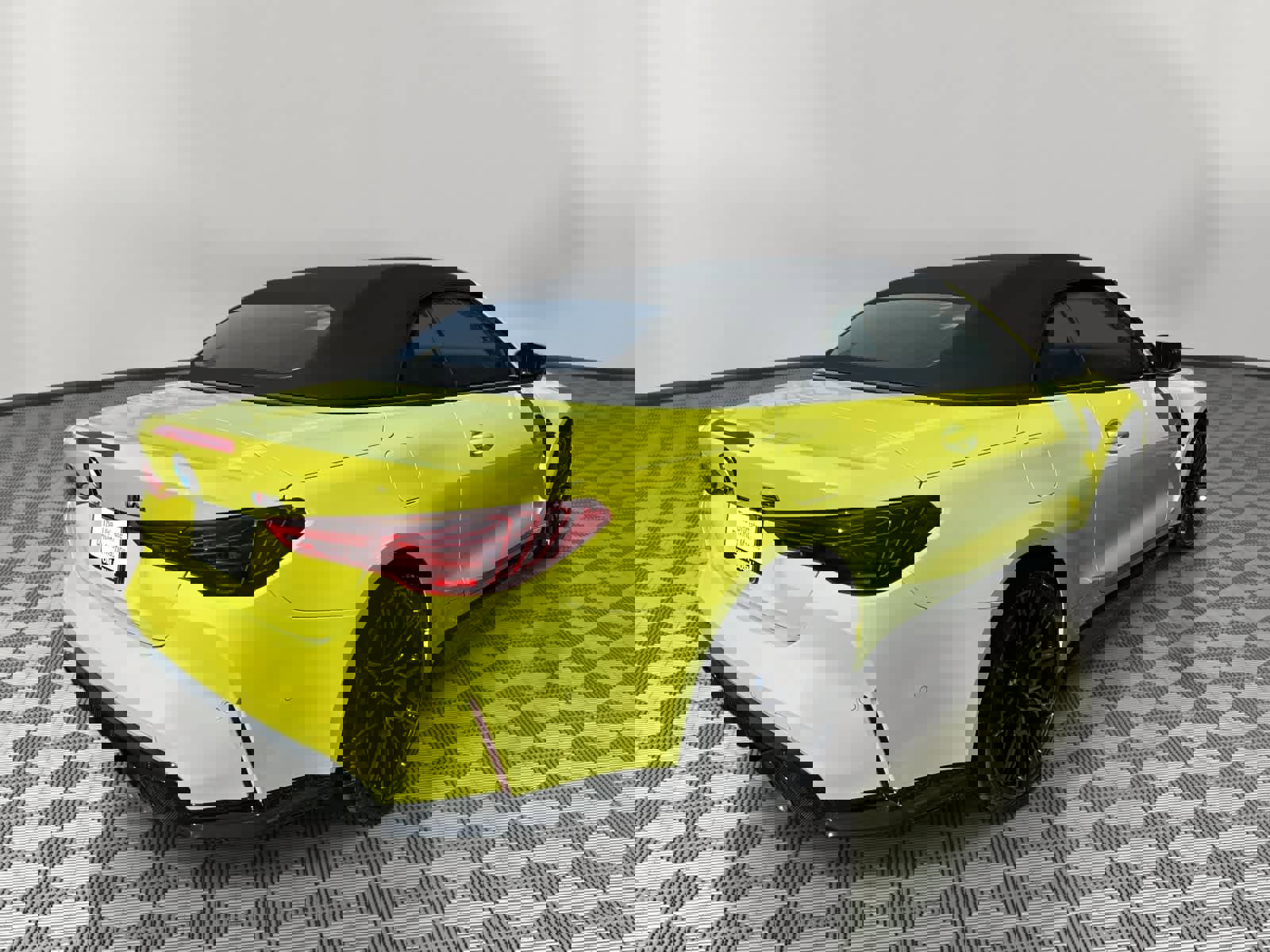 Used 2025 BMW M4 xDrive Competition w/ Carbon Package image 7