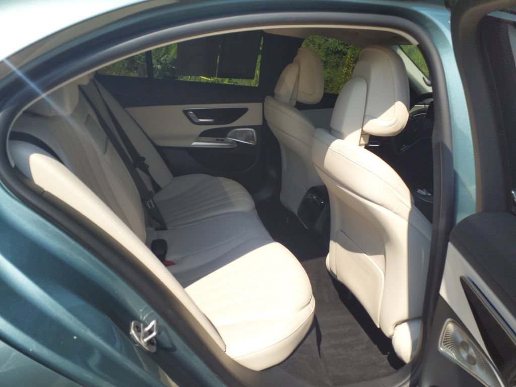 Certified 2025 Mercedes-Benz E 450 4MATIC Sedan image 12