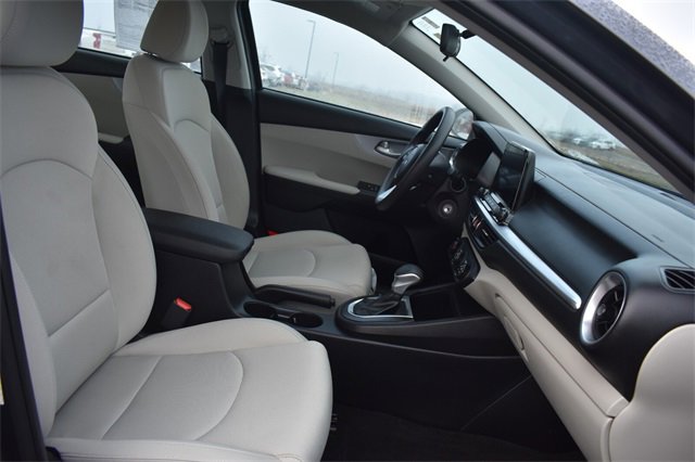 Certified 2023 Kia Forte LXS w/ LXS Technology Package image 12