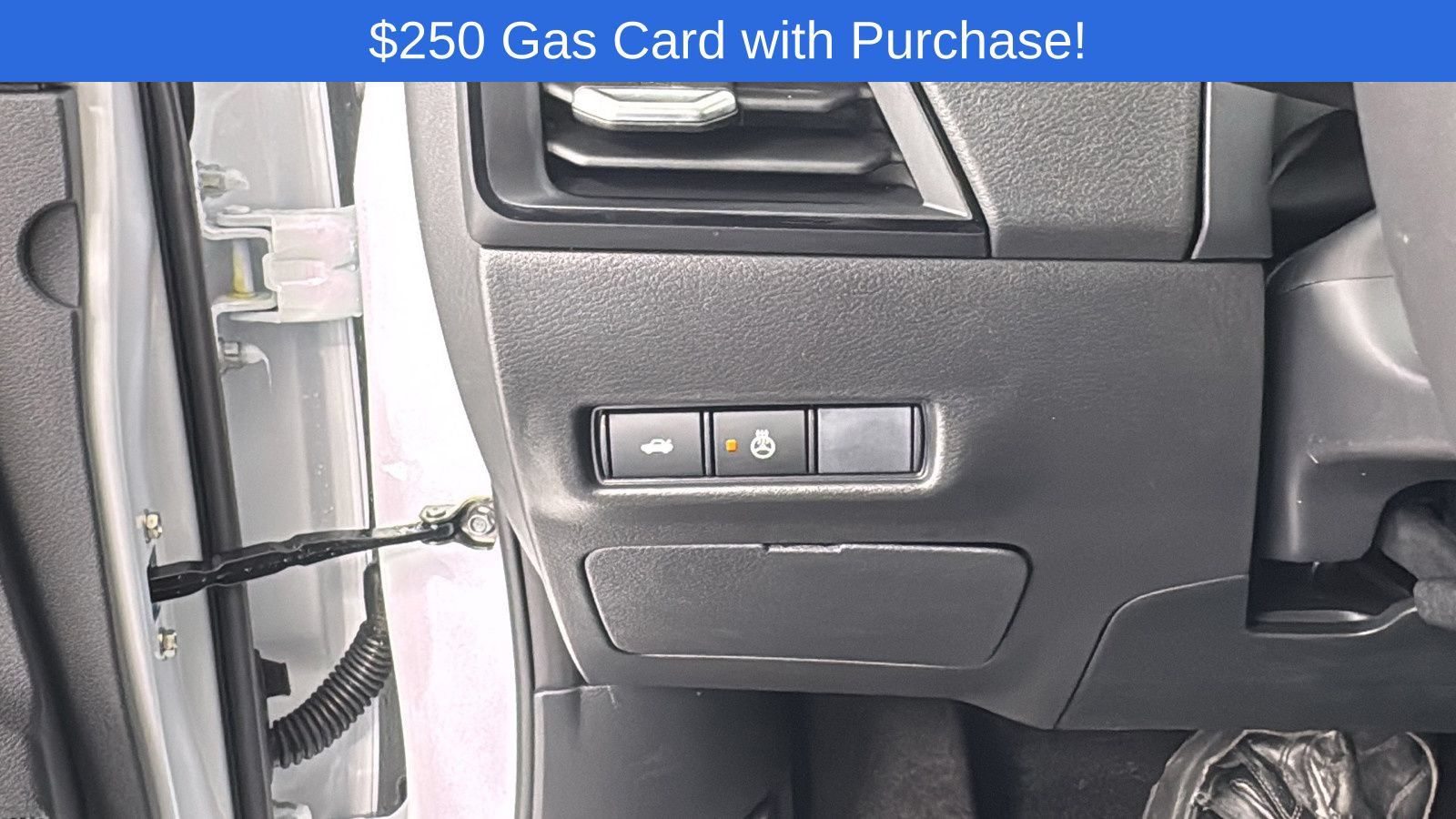 New 2026 Nissan Sentra SR w/ SR All Weather Package FWD image 30