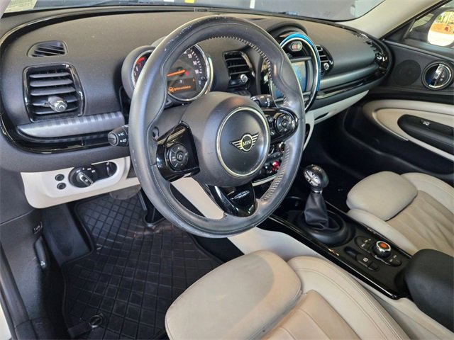 Used 2019 MINI Cooper Clubman Signature image 10