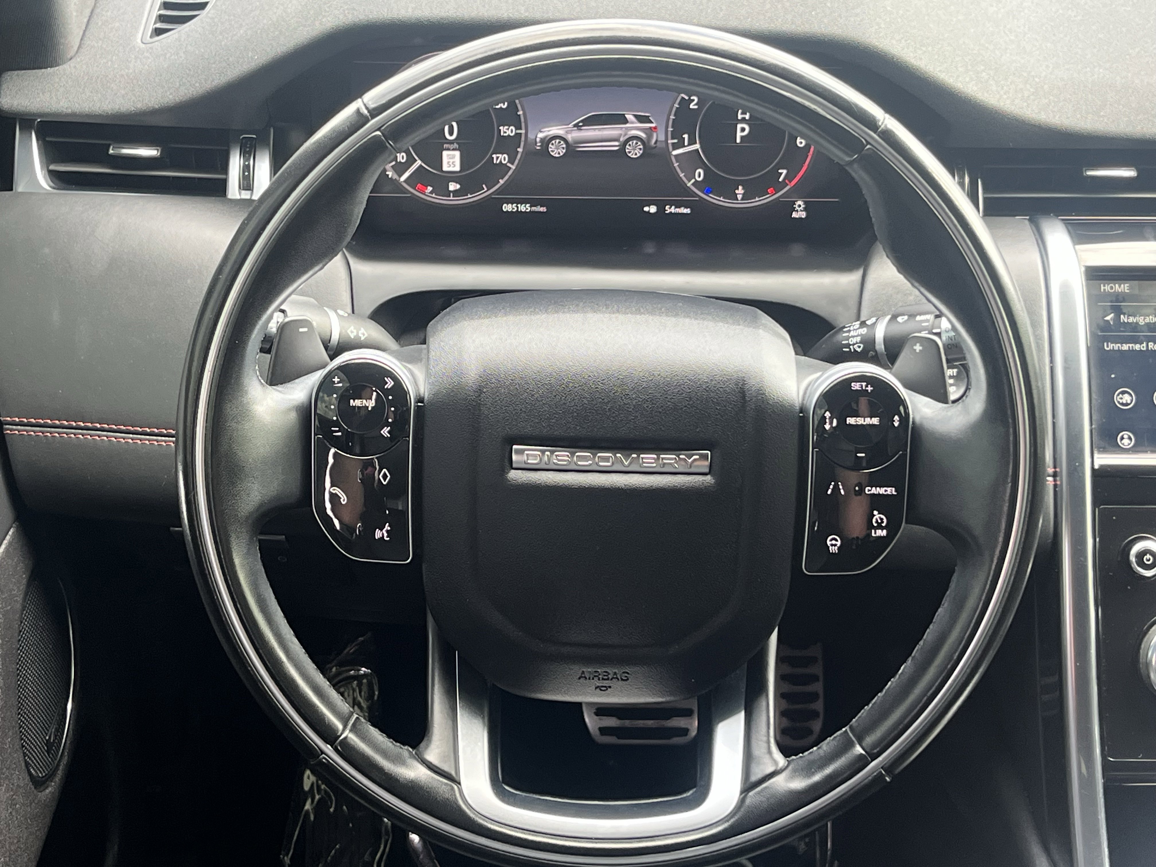 Used 2020 Land Rover Discovery Sport SE R-Dynamic AWD/4WD image 18