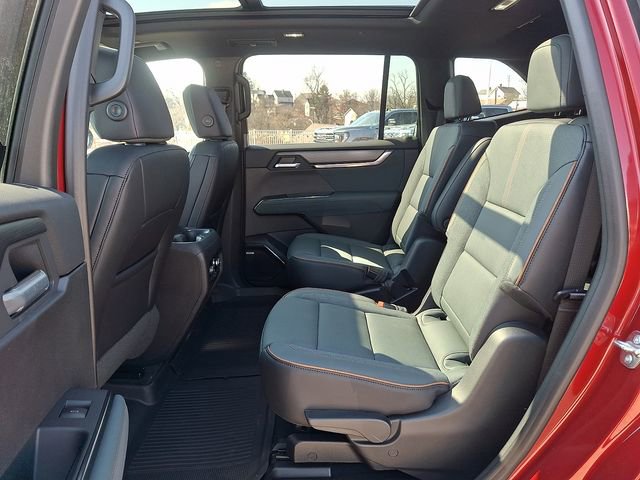 New 2026 GMC Acadia AT4 w/ Luxury Package image 11