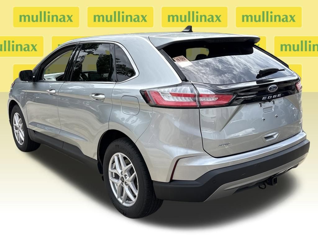 Used 2024 Ford Edge SEL w/ Convenience Package image 15