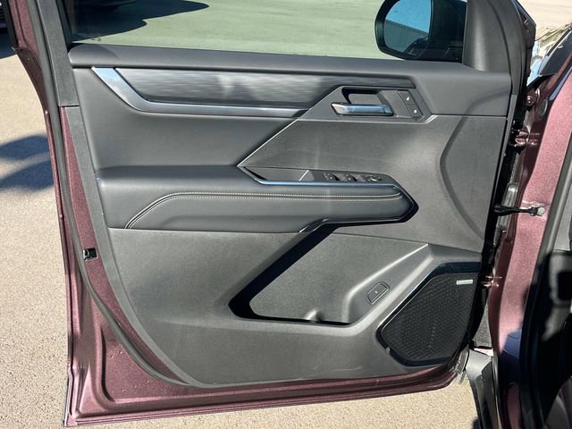 New 2026 GMC Acadia Elevation FWD image 25