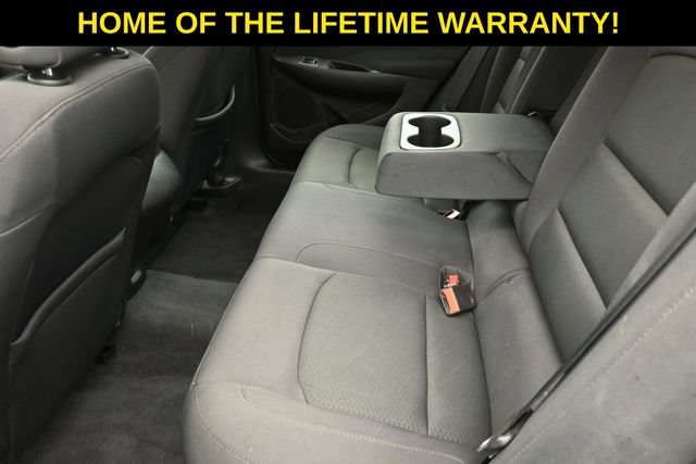 Used 2017 Chevrolet Malibu LS FWD image 28