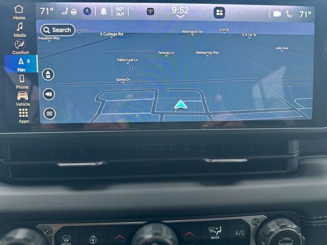 Used 2025 Jeep Gladiator Mojave image 19