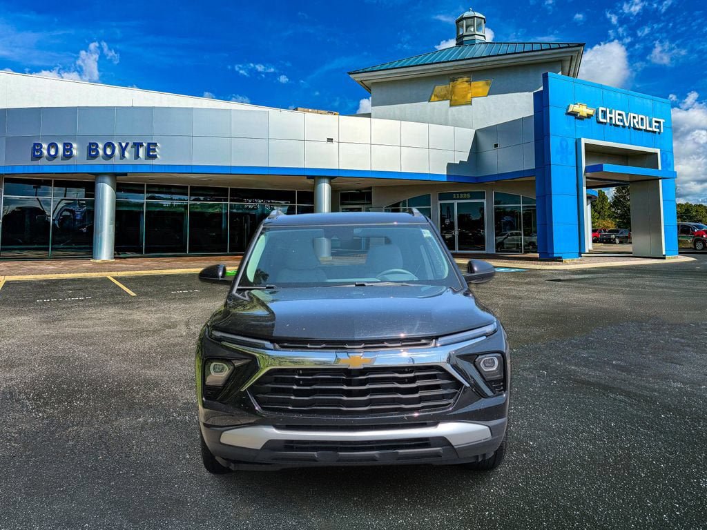 Used 2024 Chevrolet TrailBlazer LT FWD image 10