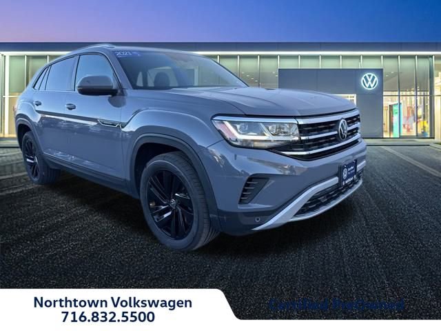 Certified 2021 Volkswagen Atlas Cross Sport SE image 1
