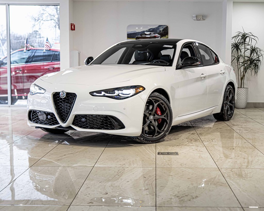 New 2025 Alfa Romeo Giulia AWD