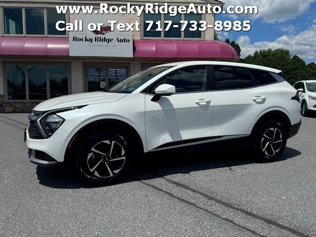 Used 2023 Kia Sportage LX AWD/4WD image 4