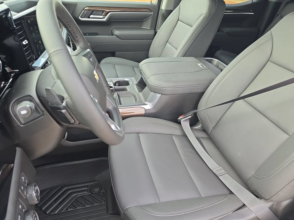 New 2026 Chevrolet Silverado 1500 LT w/ All Star Edition Plus AWD/4WD image 15