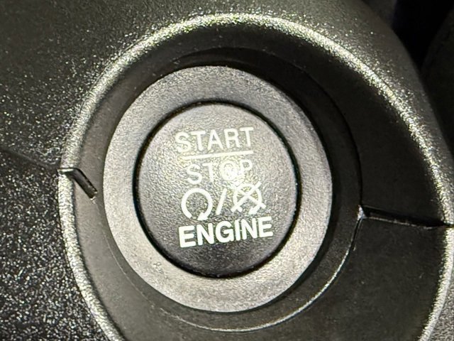 Used 2020 Jeep Compass Latitude image 18