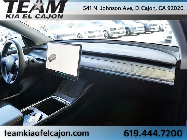 Used 2022 Tesla Model Y Long Range AWD/4WD image 11
