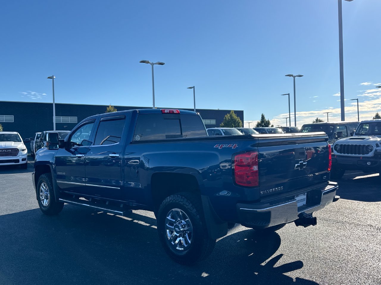 Used 2016 Chevrolet Silverado 2500 LTZ AWD/4WD image 5