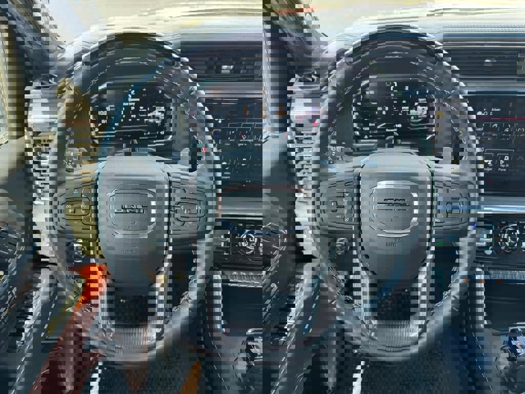 Certified 2024 GMC Sierra 1500 Denali Ultimate image 10