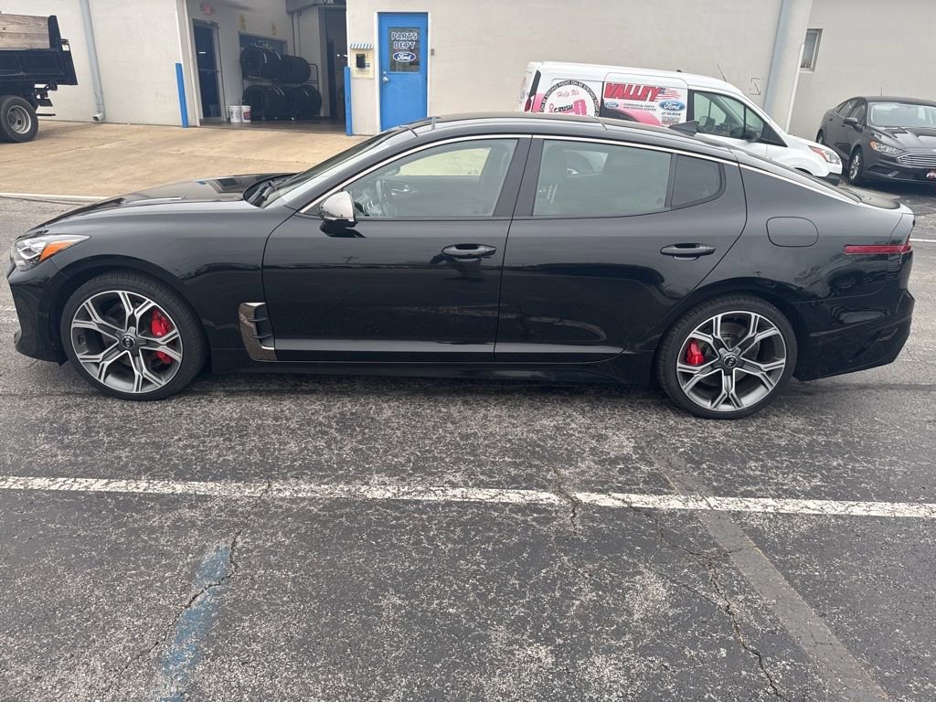Used 2020 Kia Stinger GT1 AWD/4WD image 7