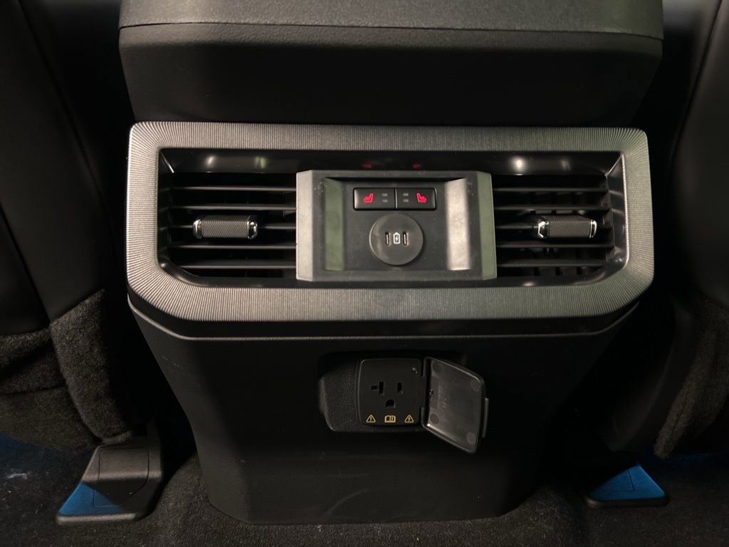 New 2025 Ford F250 Platinum image 37