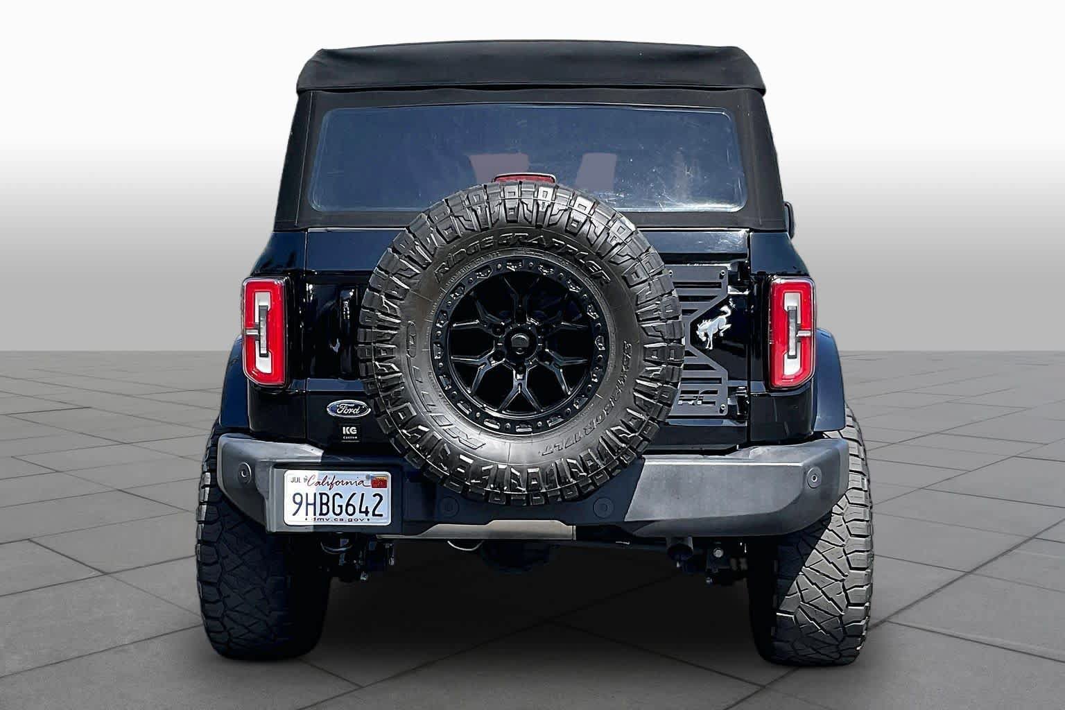 Used 2023 Ford Bronco Outer Banks AWD/4WD image 4