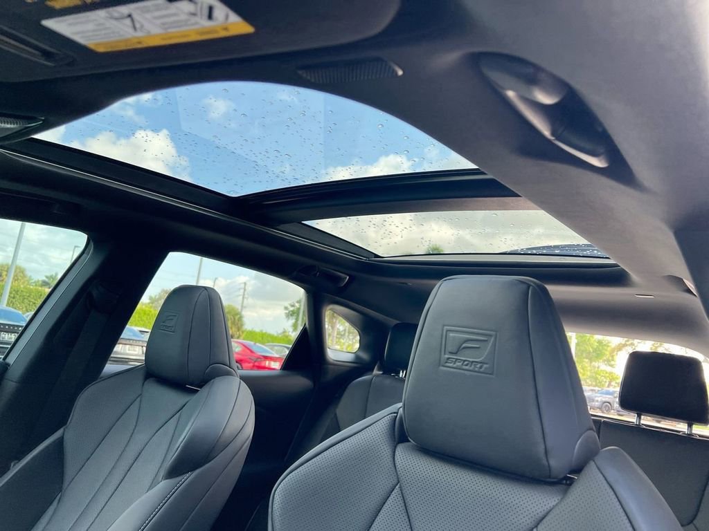 Certified 2025 Lexus RX 500h F Sport w/ Convenience Package image 18