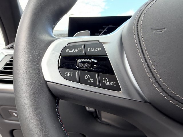 Used 2026 BMW X6 M60i AWD/4WD image 22
