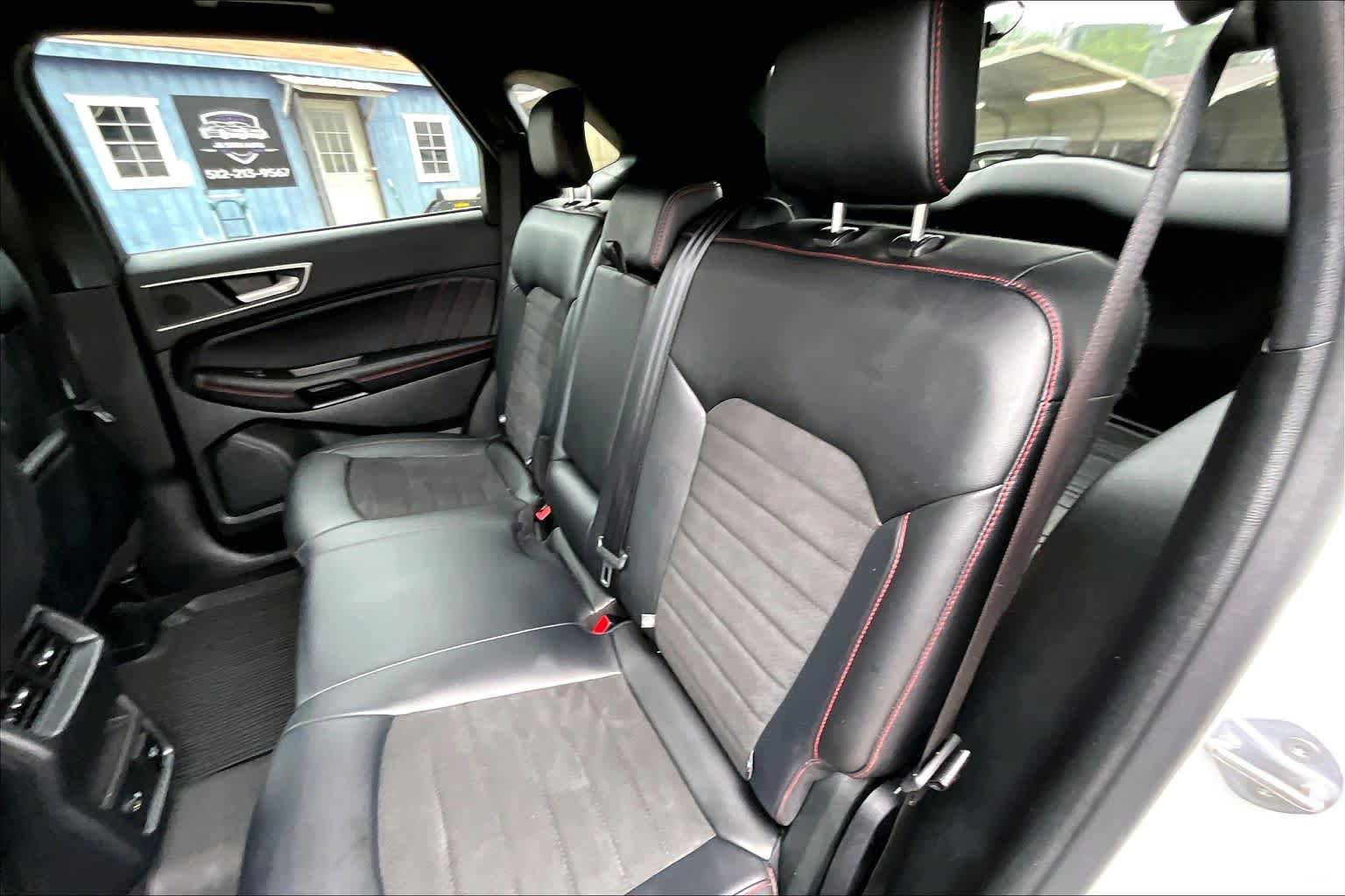Used 2022 Ford Edge ST-Line AWD/4WD image 20