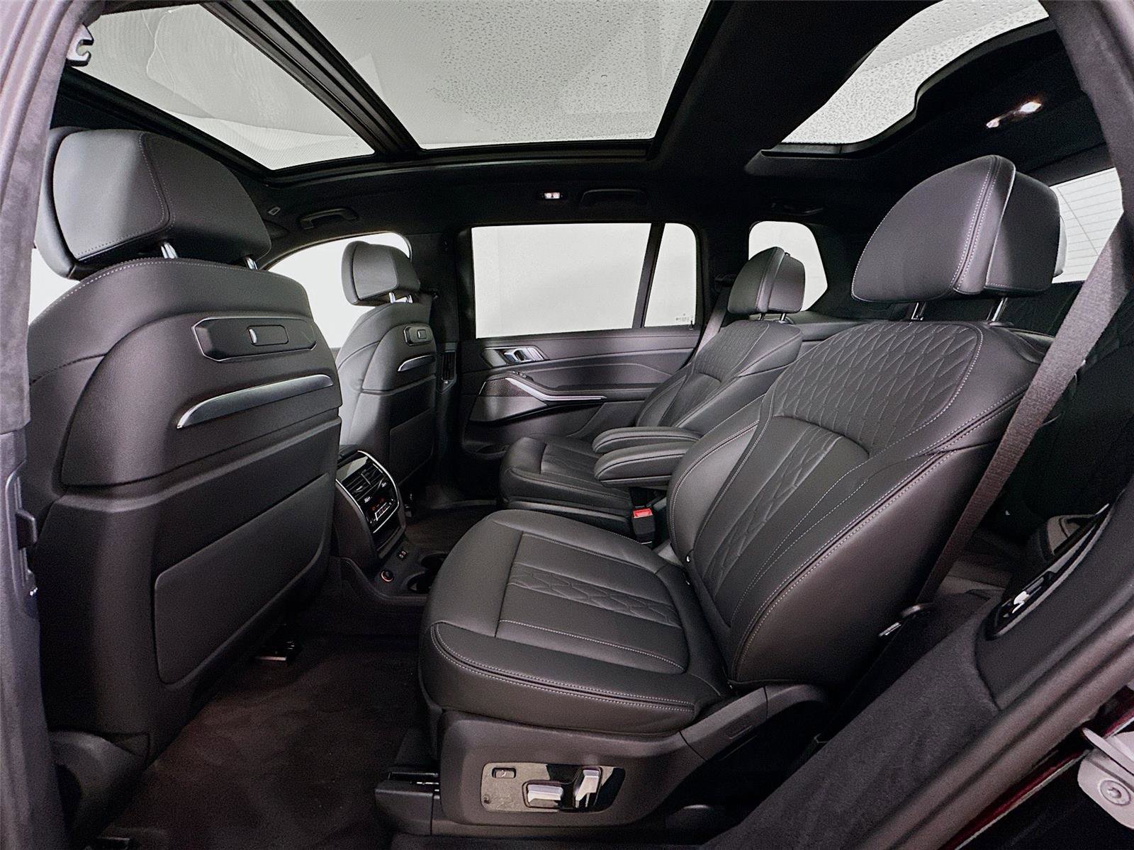 Certified 2024 BMW X7 M60i w/ Executive Package image 26