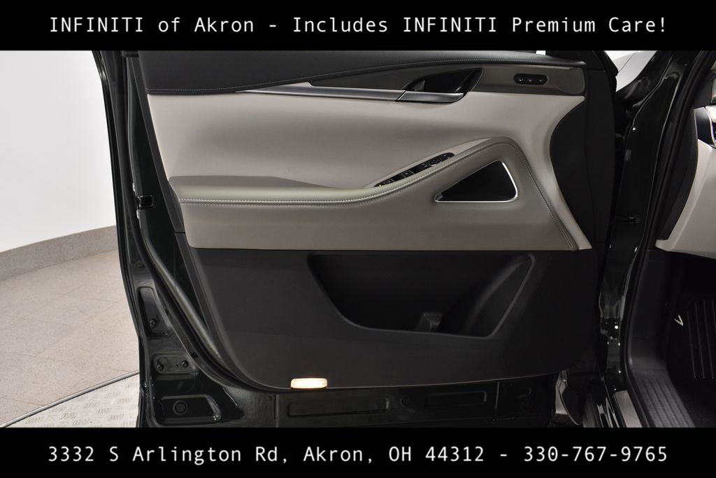 New 2026 INFINITI QX60 Luxe w/ Cargo Package image 10