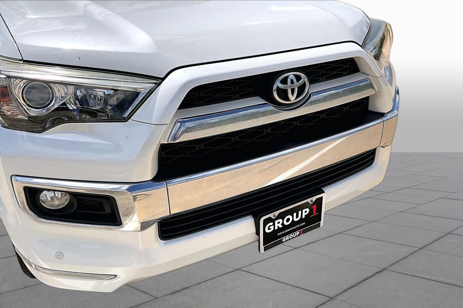 Used 2017 Toyota 4Runner Limited RWD image 30