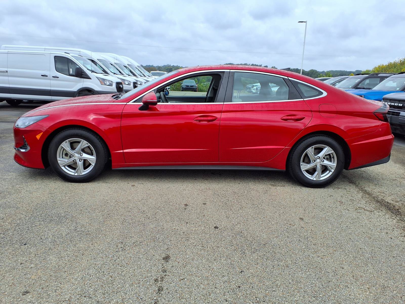 Used 2022 Hyundai Sonata SE FWD image 4