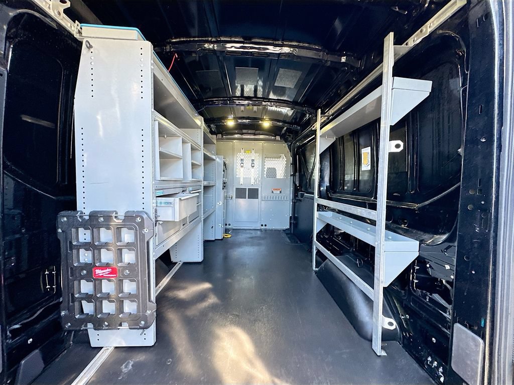 Used 2017 Ford Transit 250 148 Medium Roof RWD image 6