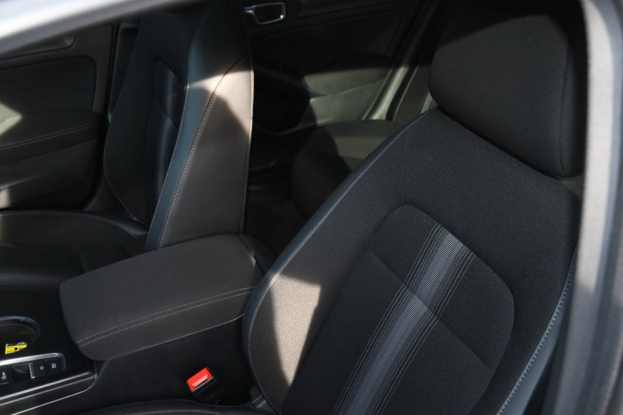 Used 2024 Honda Civic Sport image 11