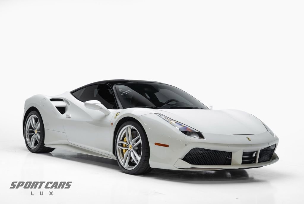 Used 2016 Ferrari 488 GTB RWD image 1
