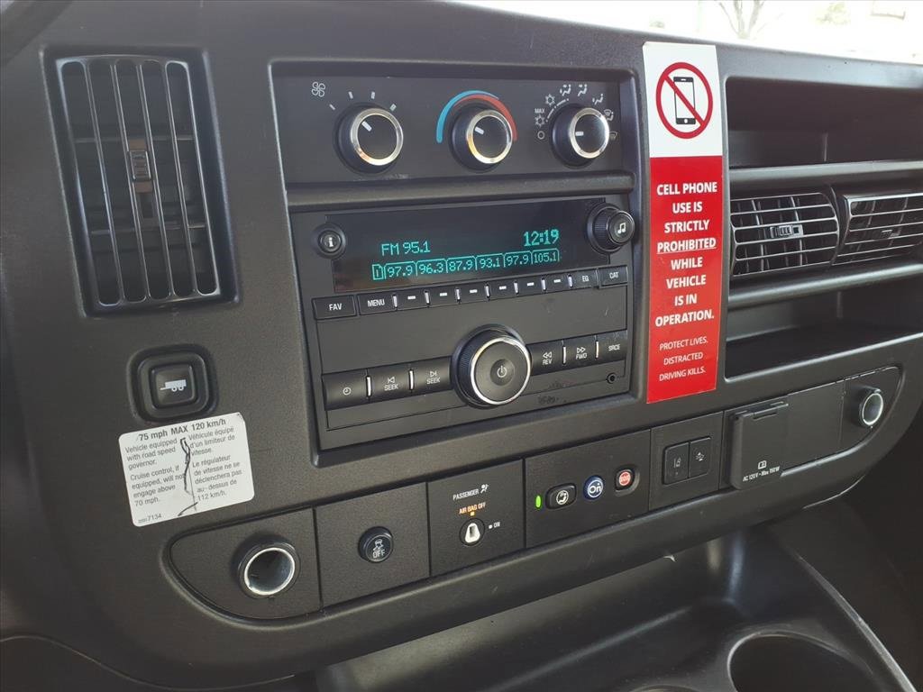 Used 2021 Chevrolet Express 3500 image 7