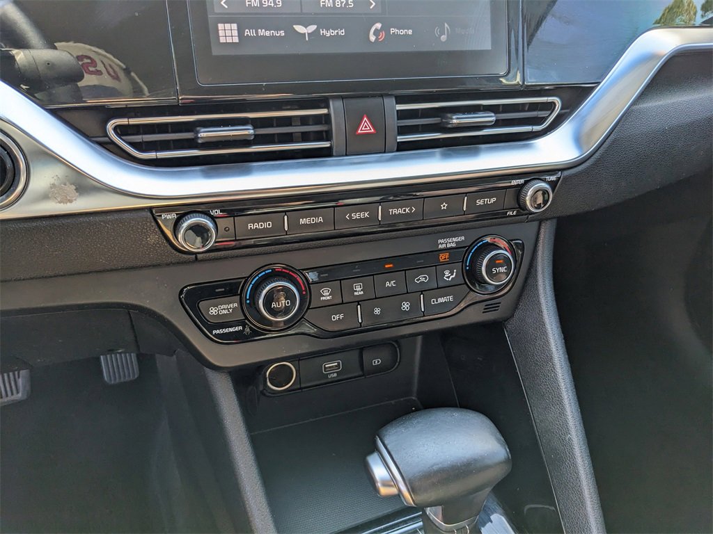 Certified 2022 Kia Niro LXS image 26