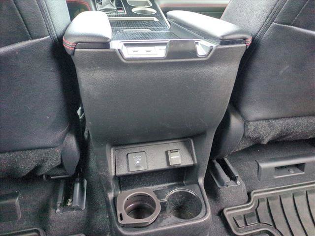 Used 2026 Toyota Sienna XSE AWD/4WD image 15