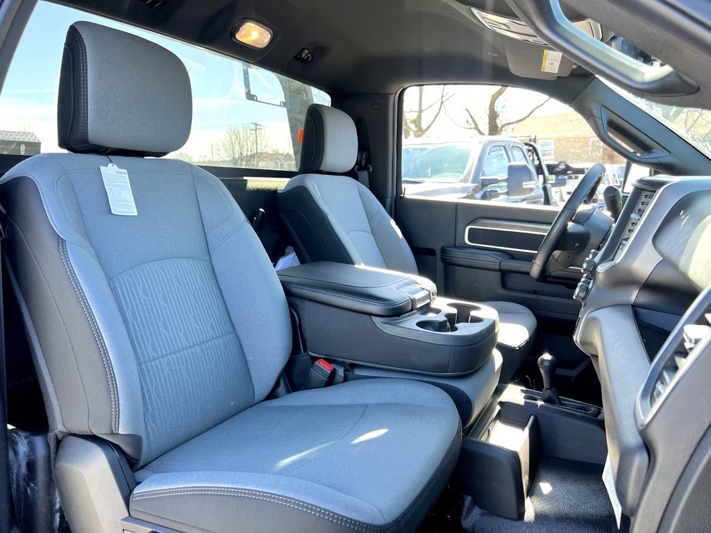 New 2024 RAM 4500 SLT w/ Quick Order Package 2YG SLT image 21