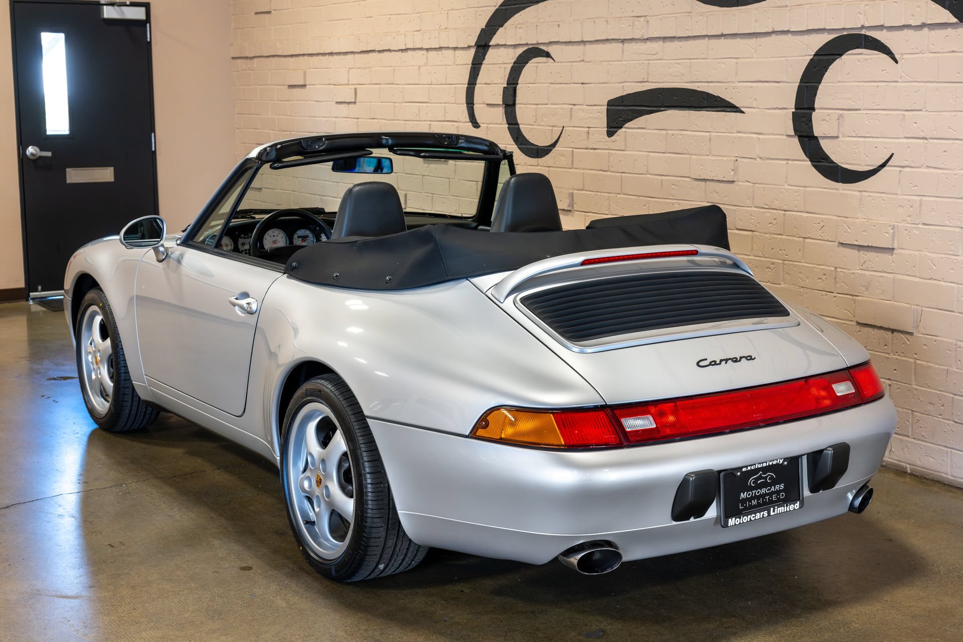 Used 1998 Porsche 911 Carrera RWD image 7