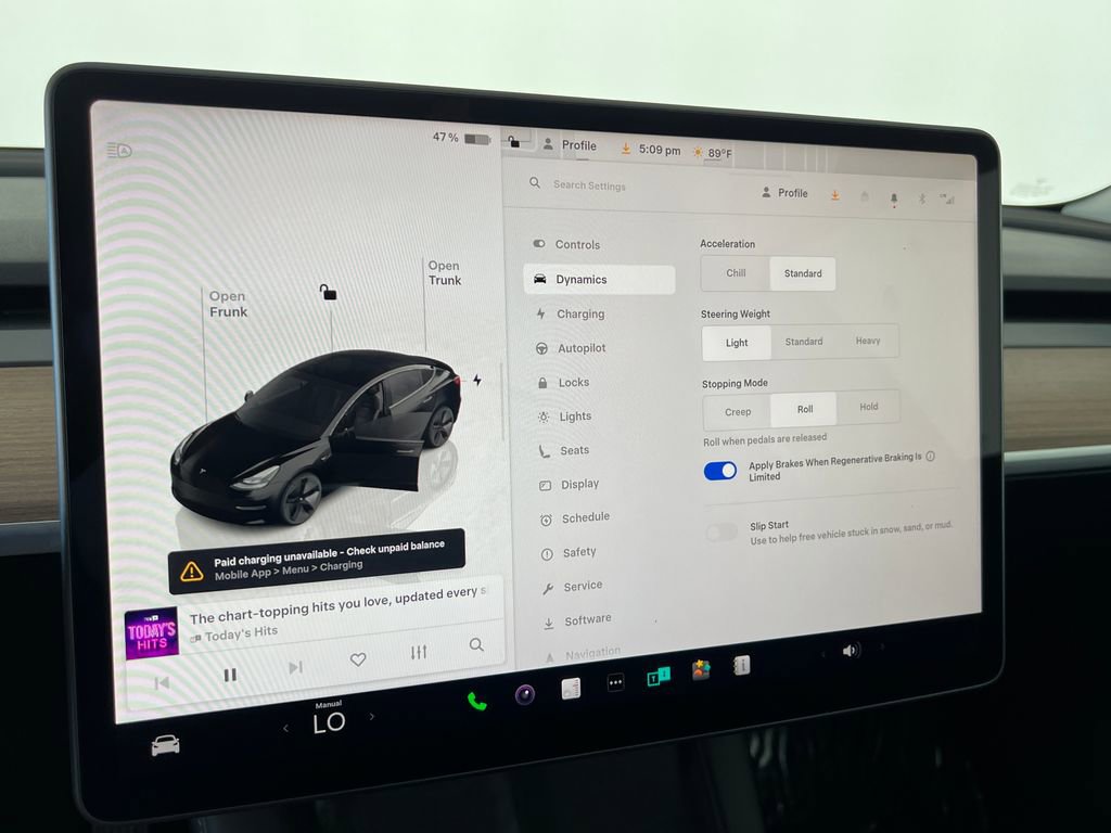 Used 2023 Tesla Model 3 Standard Range image 32