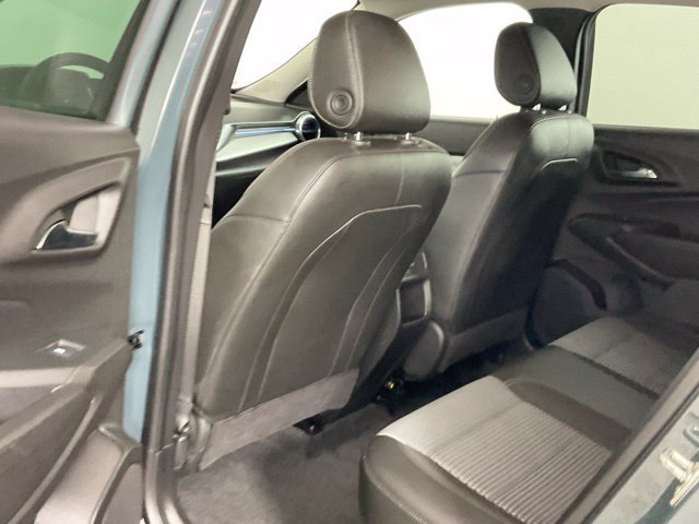 Used 2025 Chevrolet Trax LT FWD image 14