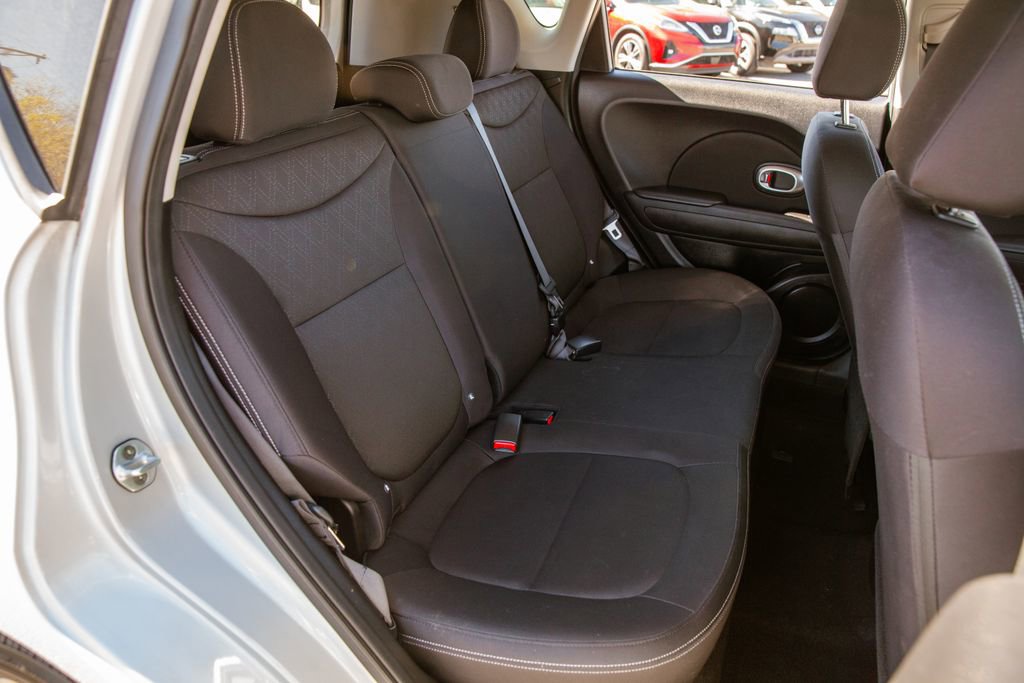 Used 2016 Kia Soul w/ Convenience Package FWD image 11