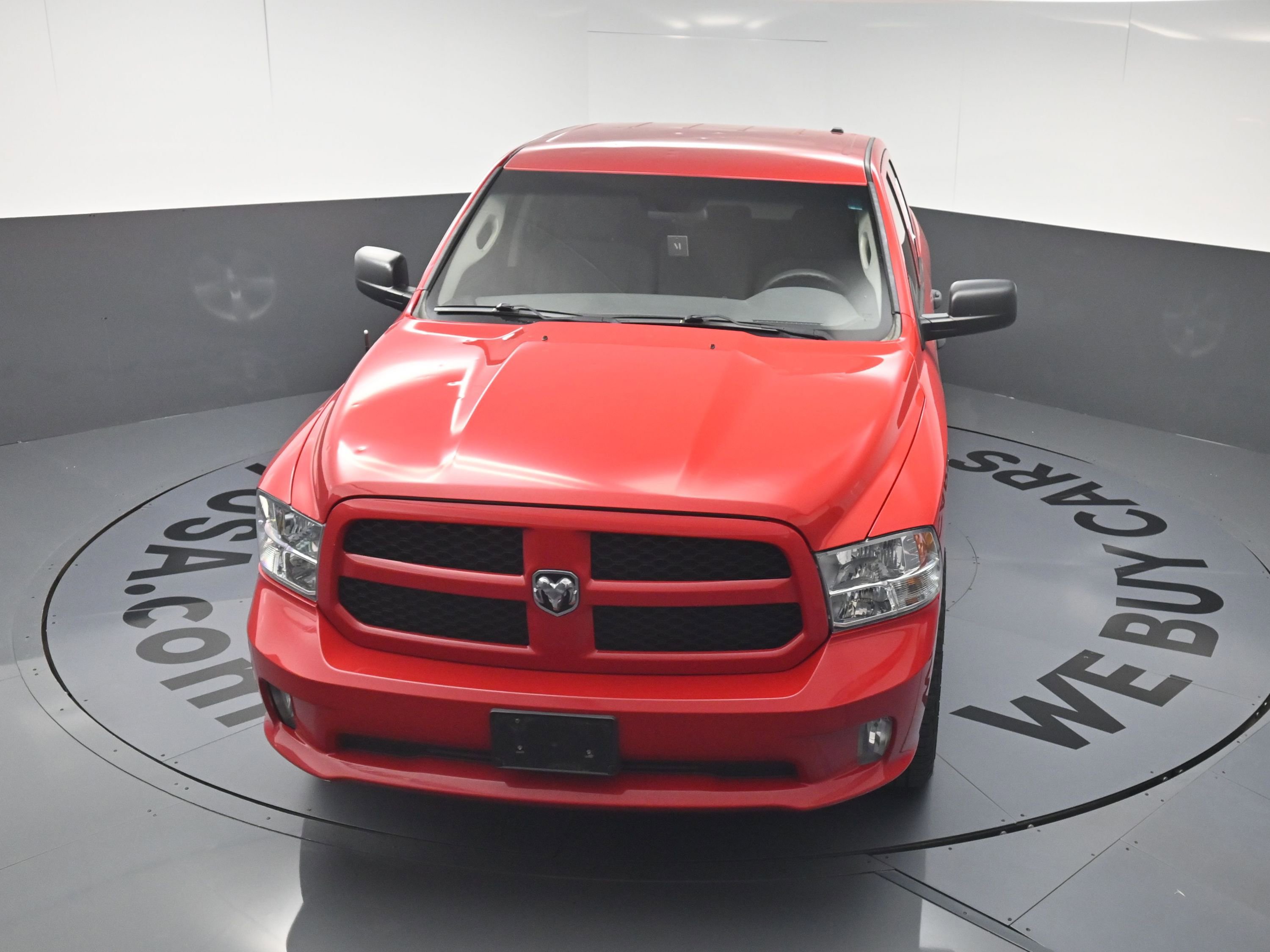 Used 2015 RAM 1500 Express RWD image 21
