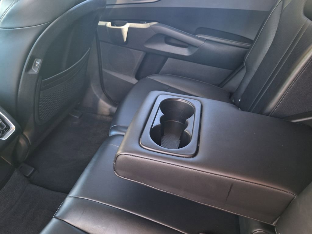 Used 2024 Kia Sorento S image 12