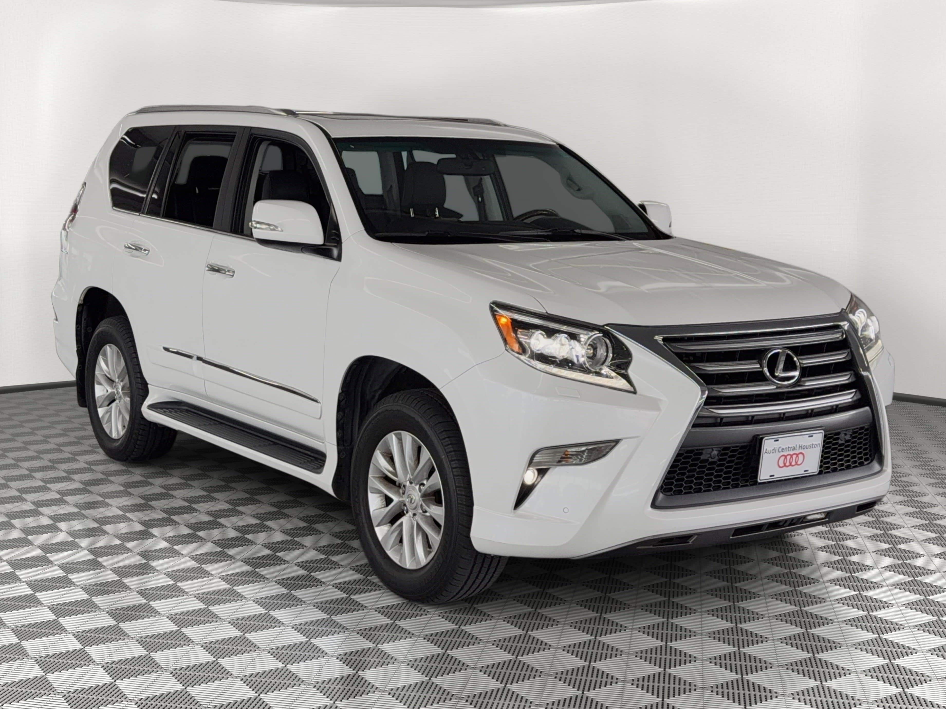 Used 2016 Lexus GX 460 w/ Premium Package AWD/4WD image 7