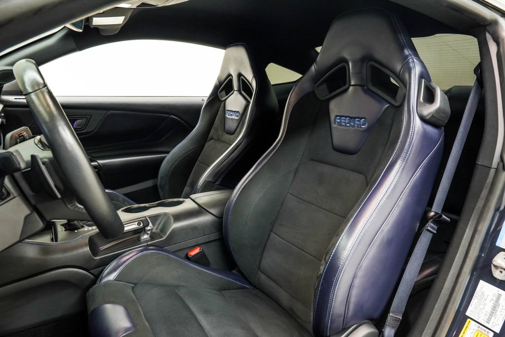 Used 2025 Ford Mustang Dark Horse RWD image 16