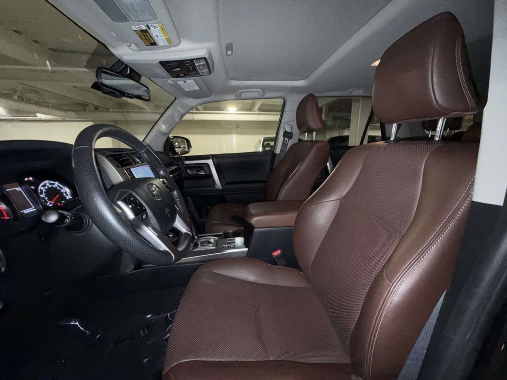 Used 2023 Toyota 4Runner Limited AWD/4WD image 2
