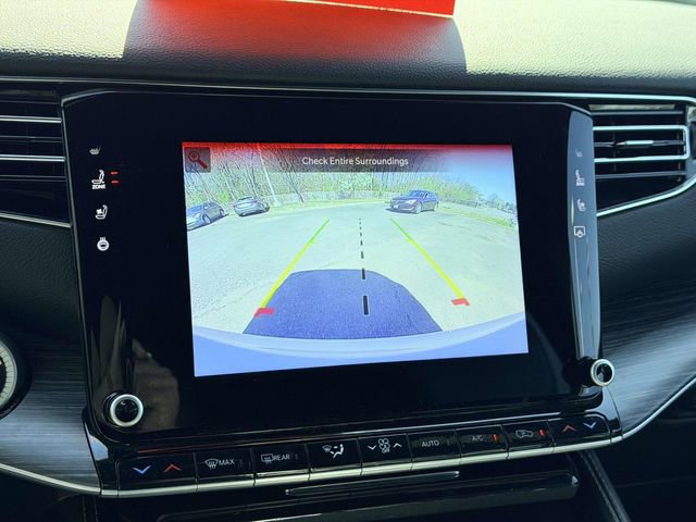 Used 2024 Jeep Wagoneer Series II image 20