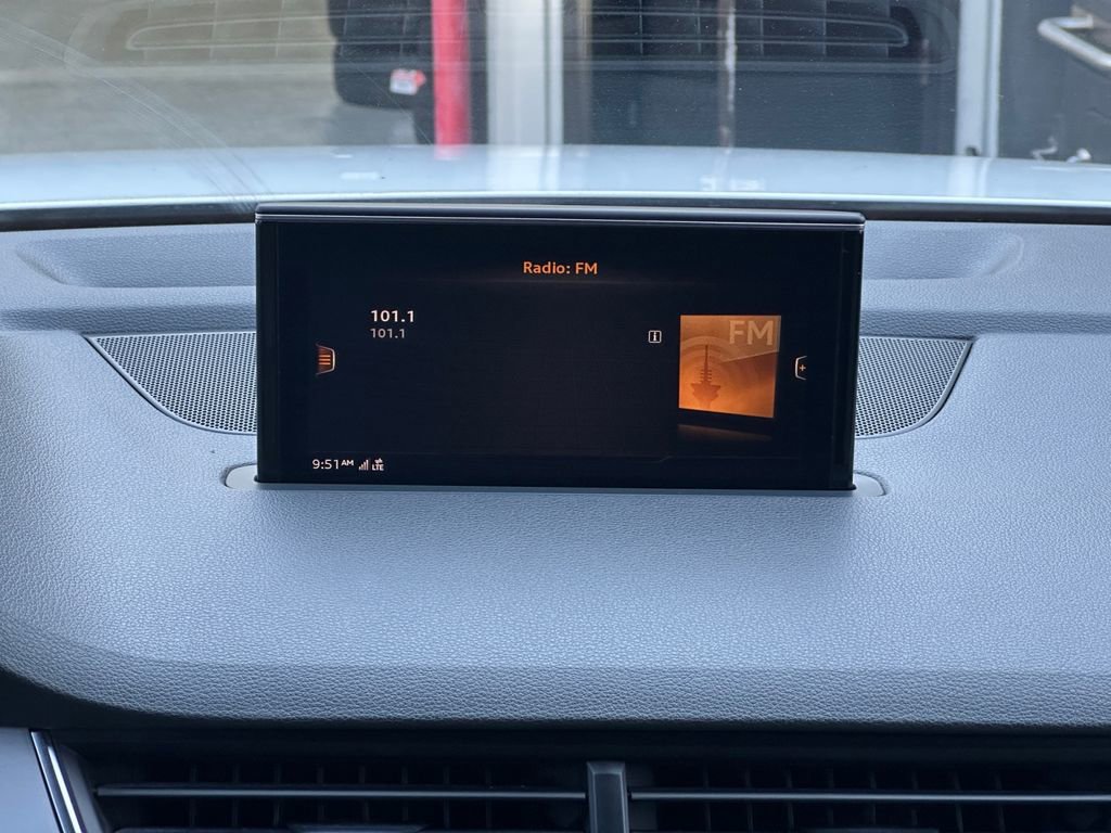 Used 2019 Audi Q7 2.0T Premium w/ Cold Weather Package image 21