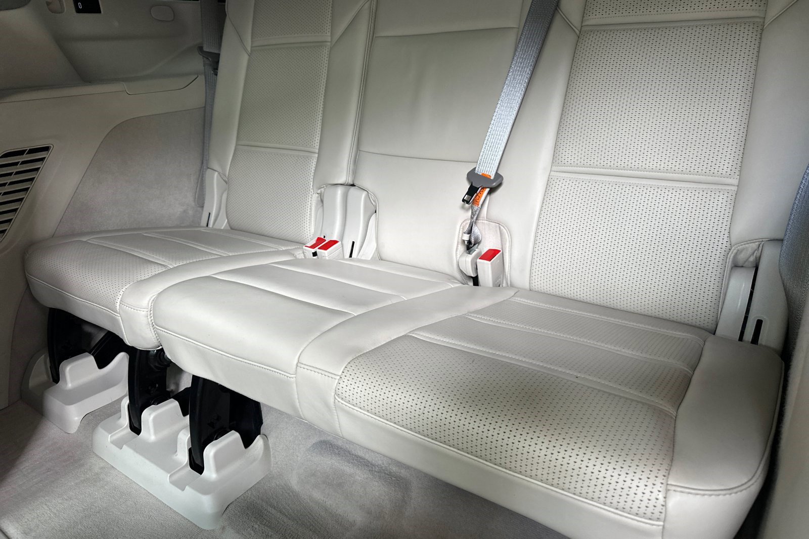 Used 2021 Cadillac Escalade Sport Platinum w/ Heavy-Duty Trailer Package image 34